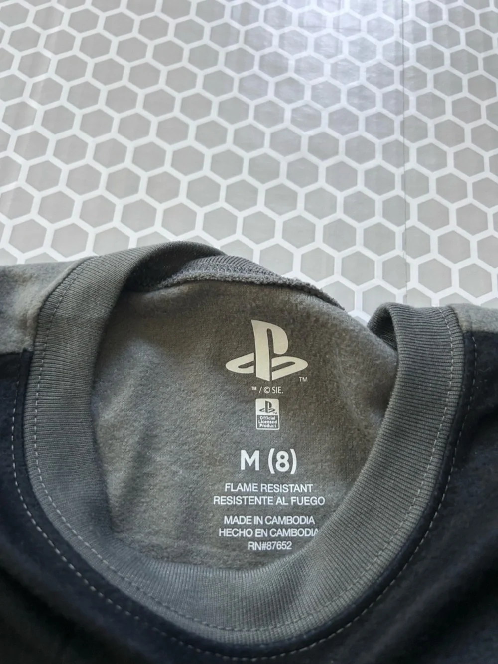 Sony Black & Gray Play Station Kids Pajama Set with Red Blue Accent Size M (8)